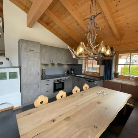 Semesterbostad Schoeneben Mijoba Wald im Pinzgau