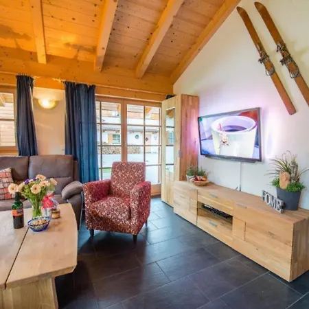 Semesterbostad Schoeneben Mijoba