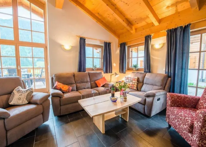 Schoeneben Mijoba * Wald im Pinzgau