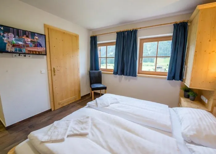 Schoeneben Mijoba Tatil Evi